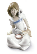 NAO by Lladró | Scultura “Latte ai Gattini” in Porcellana