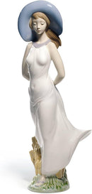 NAO by Lladró | Scultura “Brezza Estiva” in Porcellana