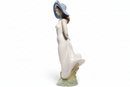 NAO by Lladró | Scultura “Brezza Estiva” in Porcellana